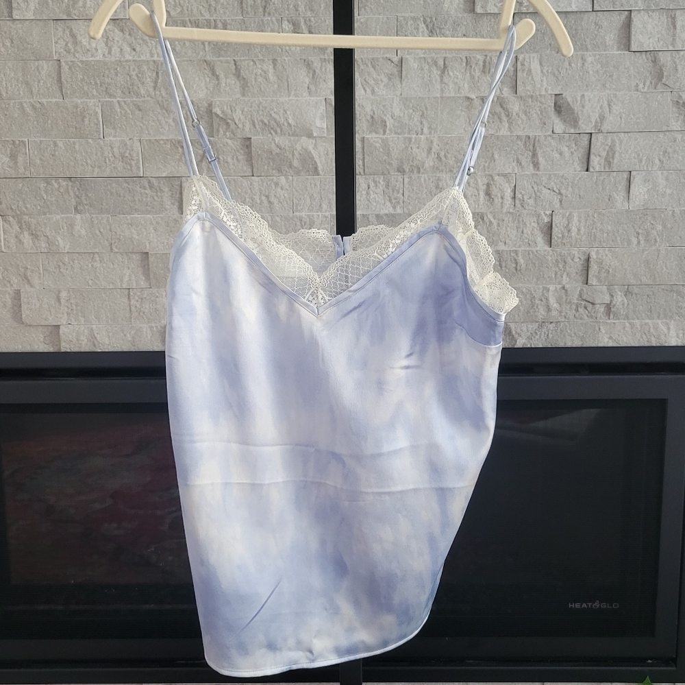 Abercrombie & Fitch lace trim cami